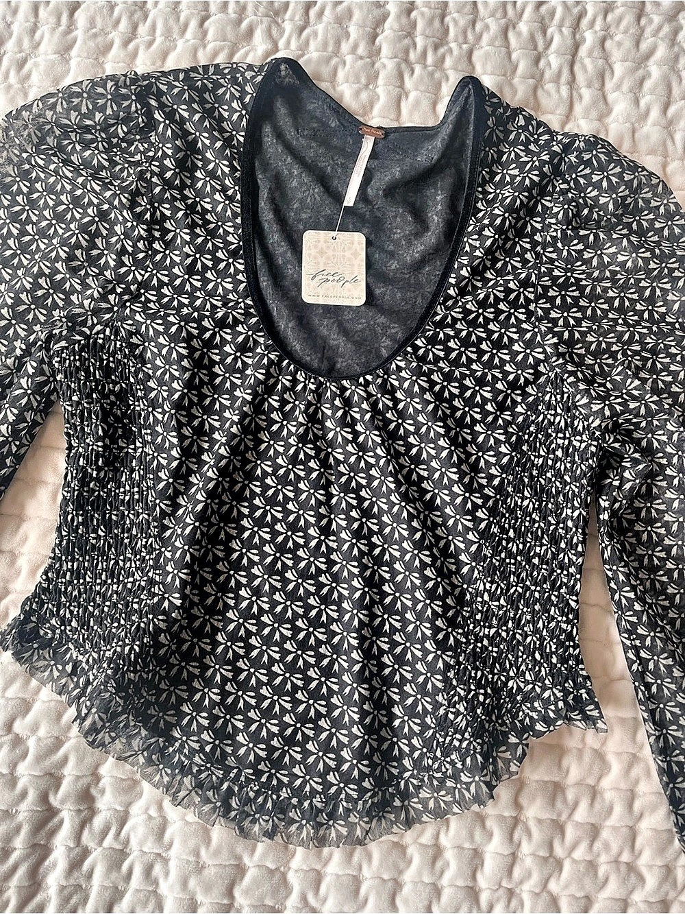 NWT Free People Knit Top Floral Long Sleeve Blouse Black & White Small